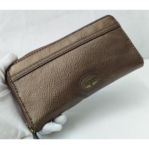 Fossil Metallic Brown Pebbled Leather Zip Around Credit Card ID Window Wallet - Picture 3 of 13